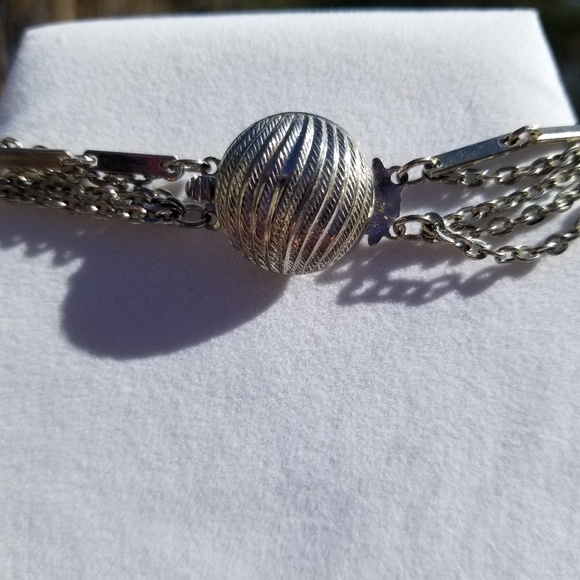 Vintage five strand tassel necklace unsigned - Picture 3 of 4